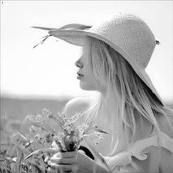 ÉϺ£Êз¢Õ¹ºÍ¸Ä¸ïίԱ»á·¢²¼¡¶¹ØÓÚÃ÷È·ÎÒÊÐÓ¦¼±±¸ÓÃúµç»ú×éÈÝÁ¿µç¼ÛÓйØÊÂÏîµÄ֪ͨ¡·